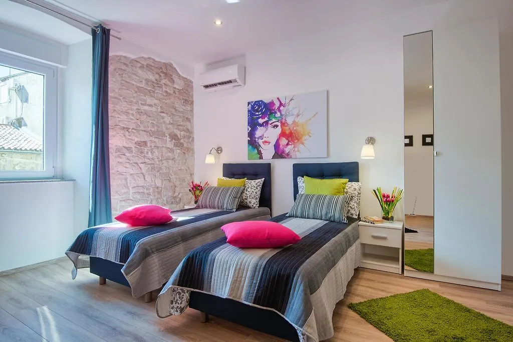 Top Center Rooms & Studio Gostinjska kuća Pula