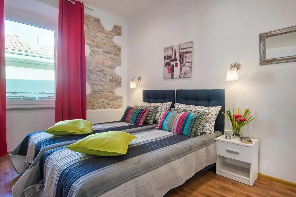 Top Center Rooms & Studio 3*, Pula Croatia